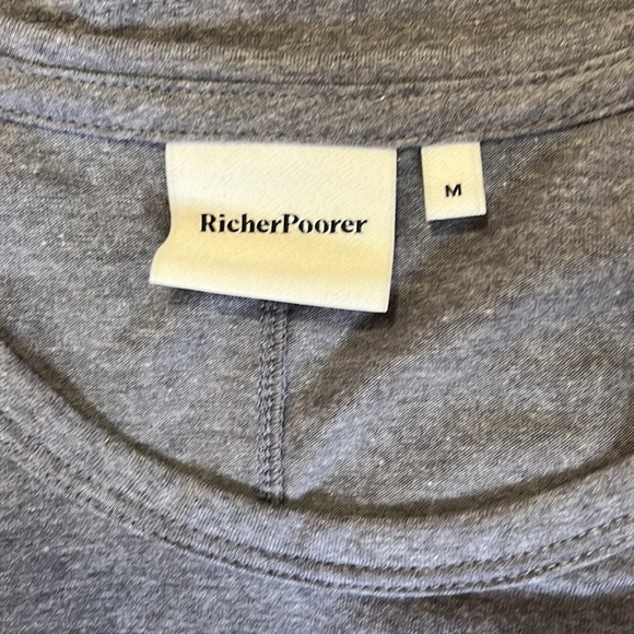 Richer Poorer classic t-shirt - Picture 5 of 8
